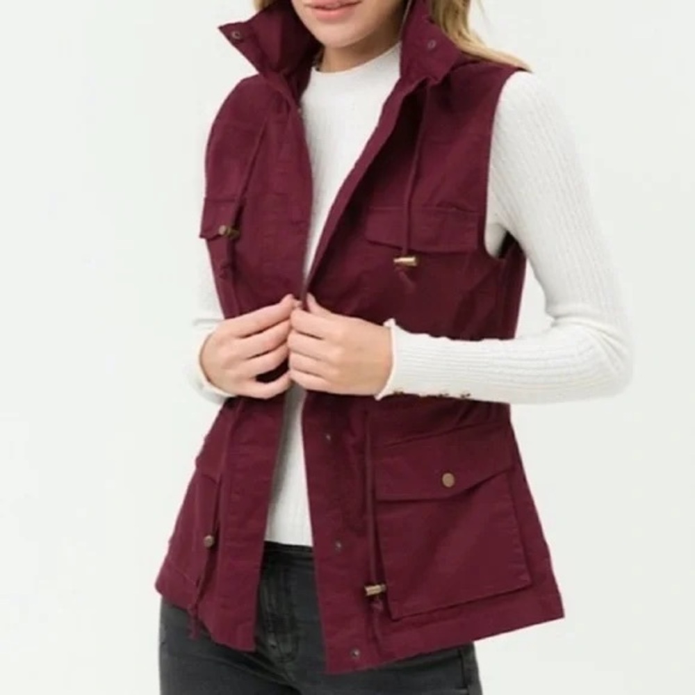 Fashionomics Purple vest